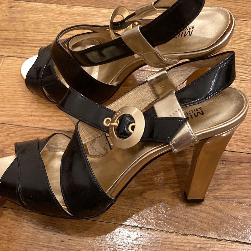 Black & Gold Strappy Michael Kors Heels - Picture 3 of 3